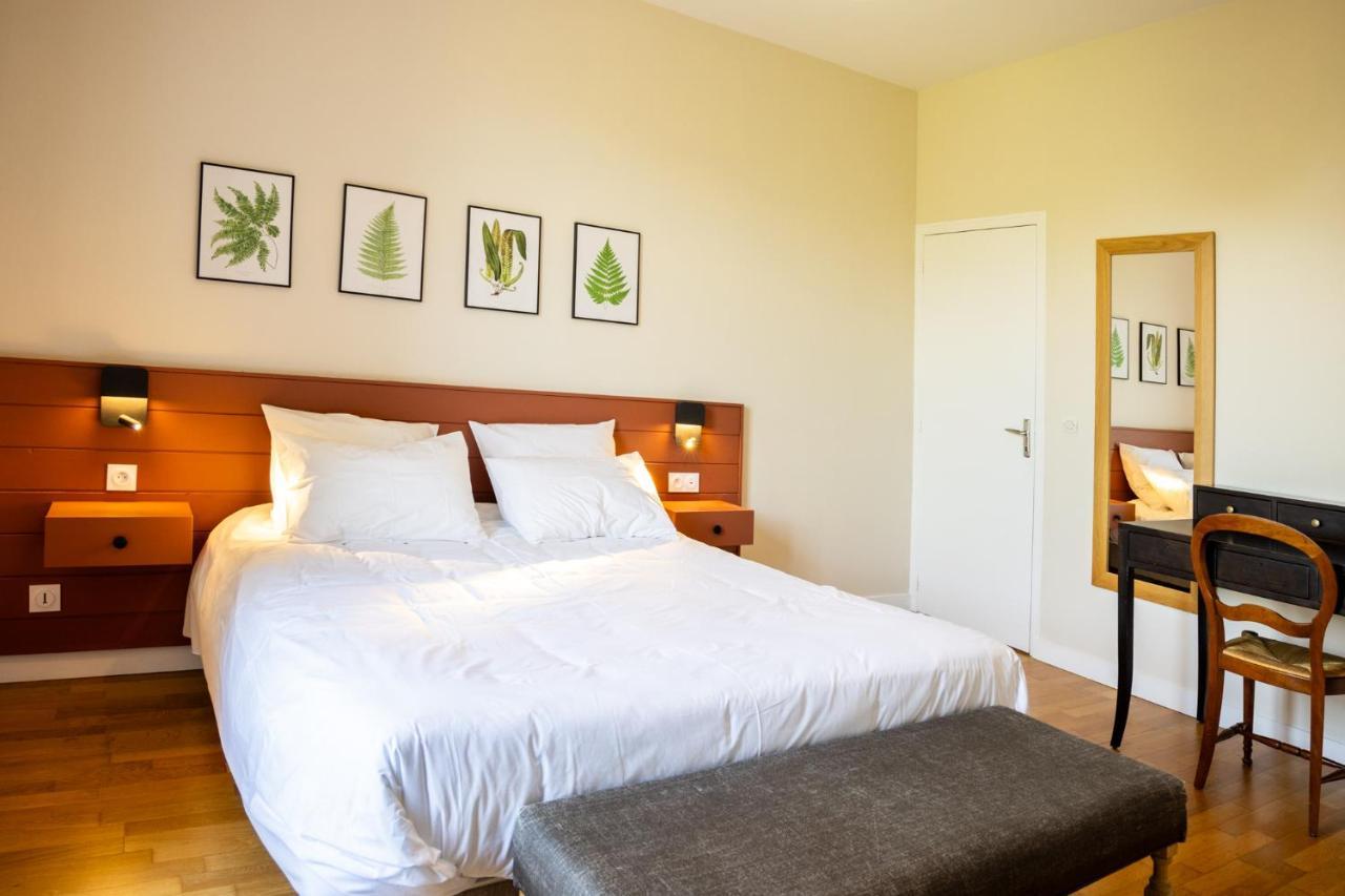 Bel Appartement, Bien Equipe Et Confortable Dans Le Centre Historique Fougères المظهر الخارجي الصورة